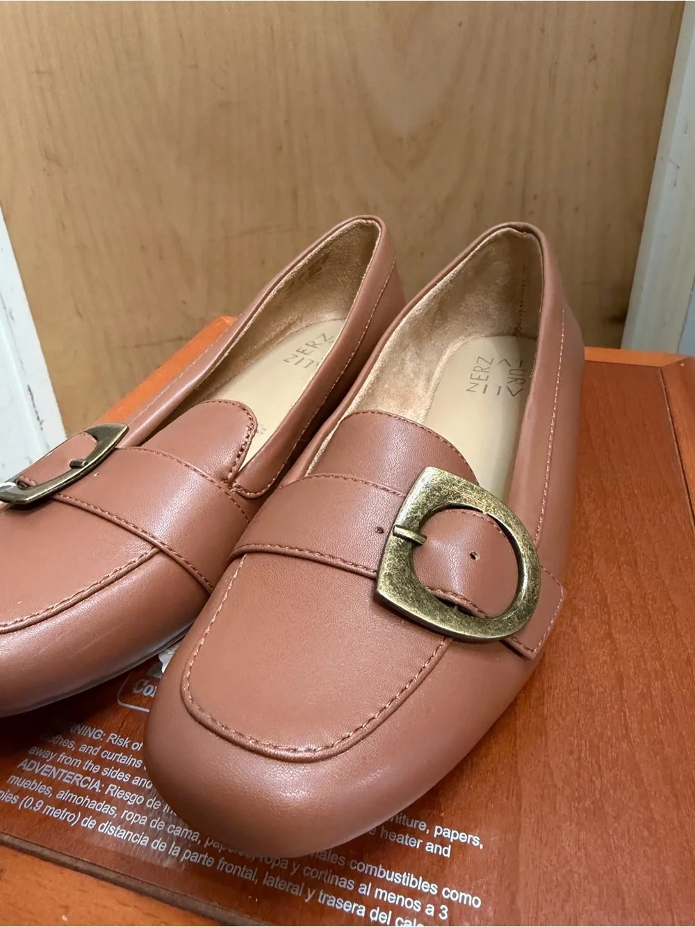 Naturalizer Women’s Cognac Buckle Loafers Comfort Flats. Size: US 7.5